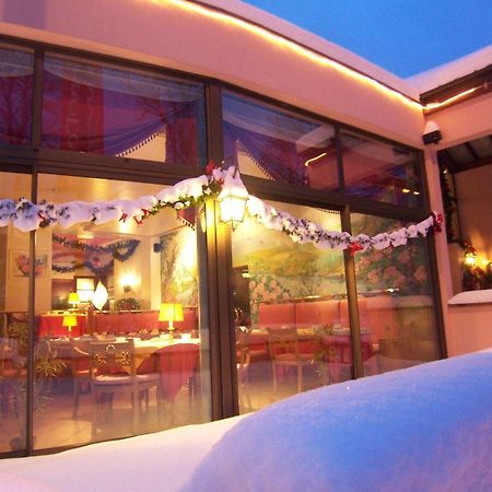 Hotel Les Loges Du Parc Gérardmer Esterno foto